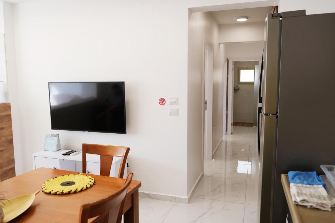 Sleepwell Suite Majdal Shams Ngoại thất bức ảnh